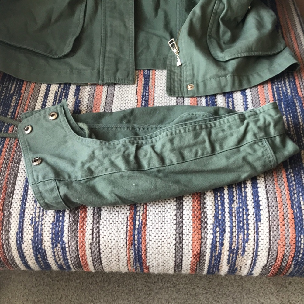 Spring jacket - Picture 2 of 8